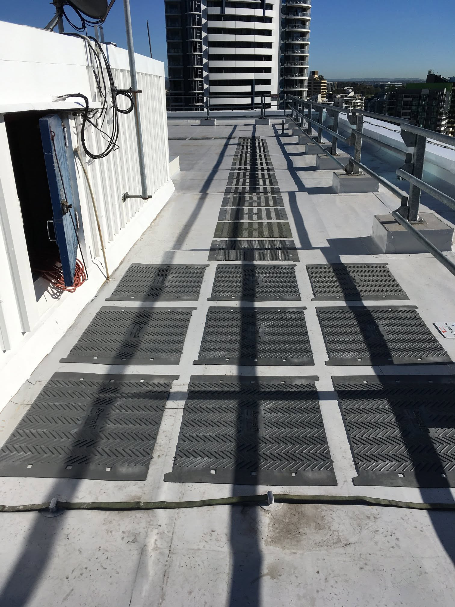 QR Rail Centre roof membrane